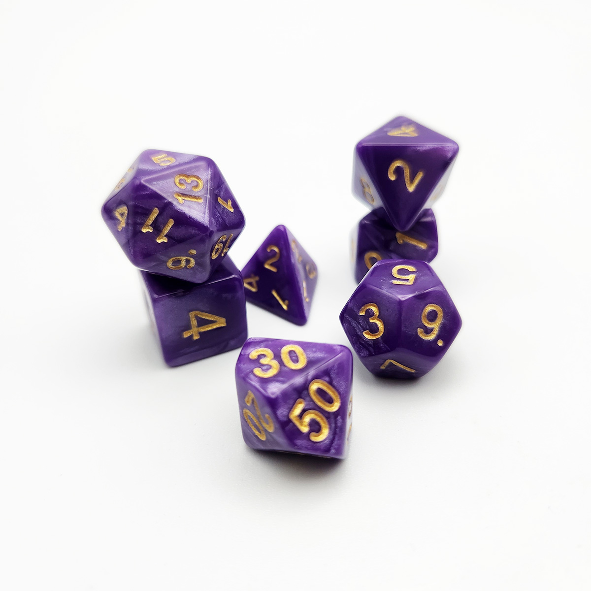 7-delige dobbelstenenset met m - Party Games Mystery recensie en prijs